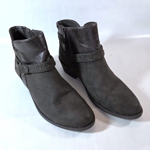 Easy Street Brown Faux Leather with Metal Accents Booties Size 8 - Picture 2 of 4